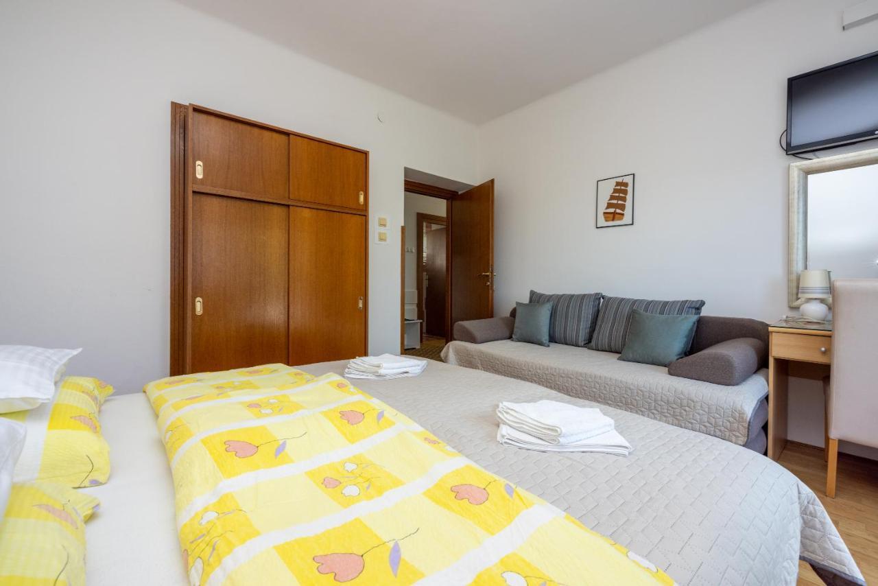 Zupan Apartment Crikvenica Bagian luar foto