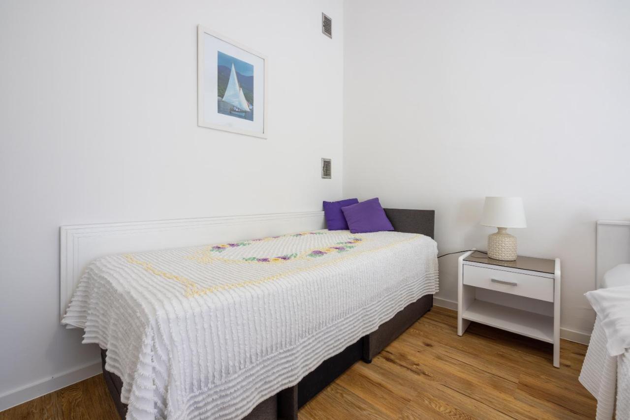 Zupan Apartment Crikvenica Bagian luar foto